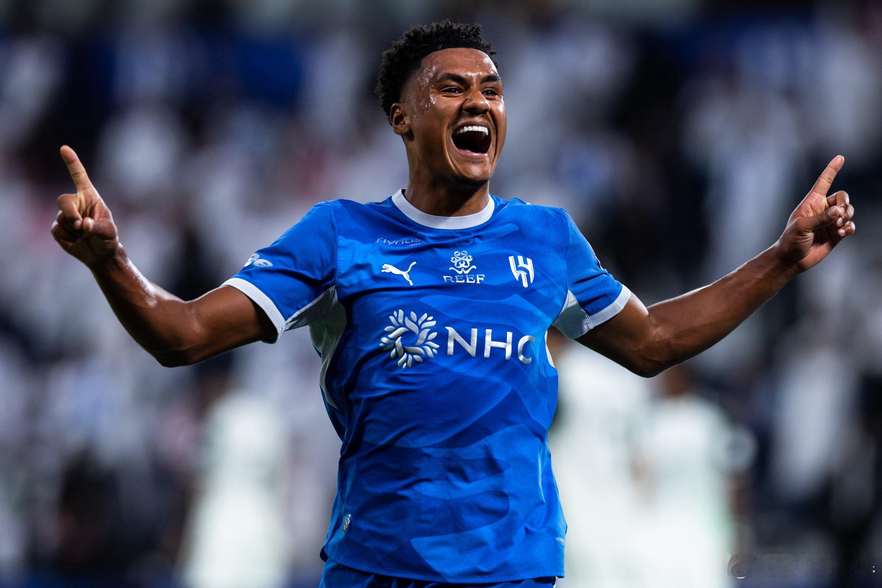 亮相首战，沃特金斯便收获了自己的沙特联赛首球⚽️沙特联赛 ​​​