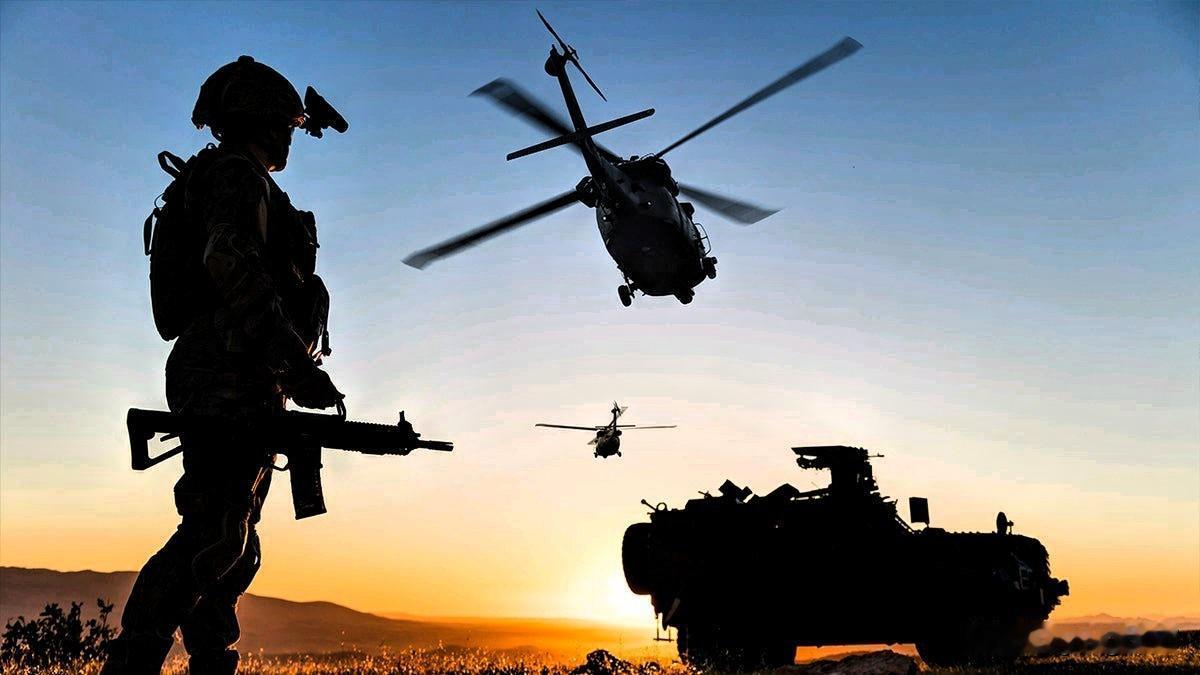 前美军中央司令部司令警告：美军采取地面行动夺取伊朗浓缩铀“风险极高”。
    