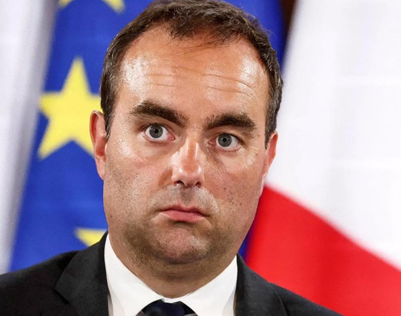 法国表态！
就在今天，法国国防部长勒科尔尼表示，如果俄罗斯要求乌克兰非军事化，这
