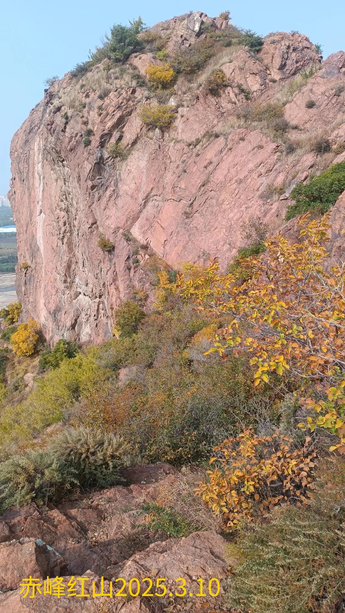 一路山色，随手拍一张风景照随手一拍，一路山色。