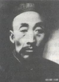相传在5000多年前，舜帝南下巡视，来到了美丽的湘江，在今湖南省湘潭县，于是他命