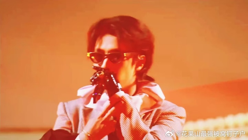 严浩翔我是为了爱我的人活的严浩翔人生态度说唱巅峰对决2026挖到严浩翔超治愈采访