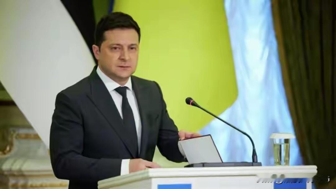 乌情报总局和乌军内讧交火，多人负伤，20万俄军围攻古利艾波尔
 
都这节骨眼了，