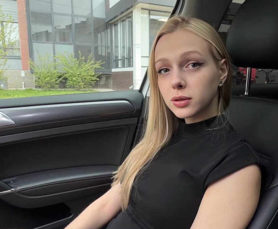 简美社  Arisha Mills 便车 