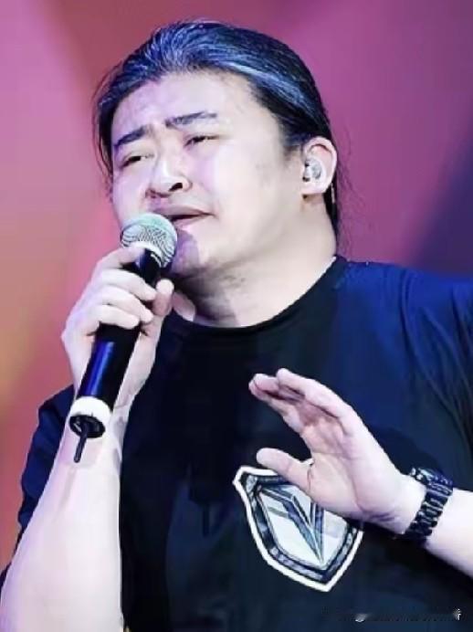 刘欢的哪首歌最令你印象深刻刘欢的《好汉歌》是我印象最深的一首歌，它是电视连续剧《