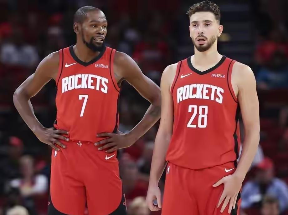 火箭队竟然拒收大礼！

2月5日，NBA常规赛继续进行，今天安排了多场比赛，其中