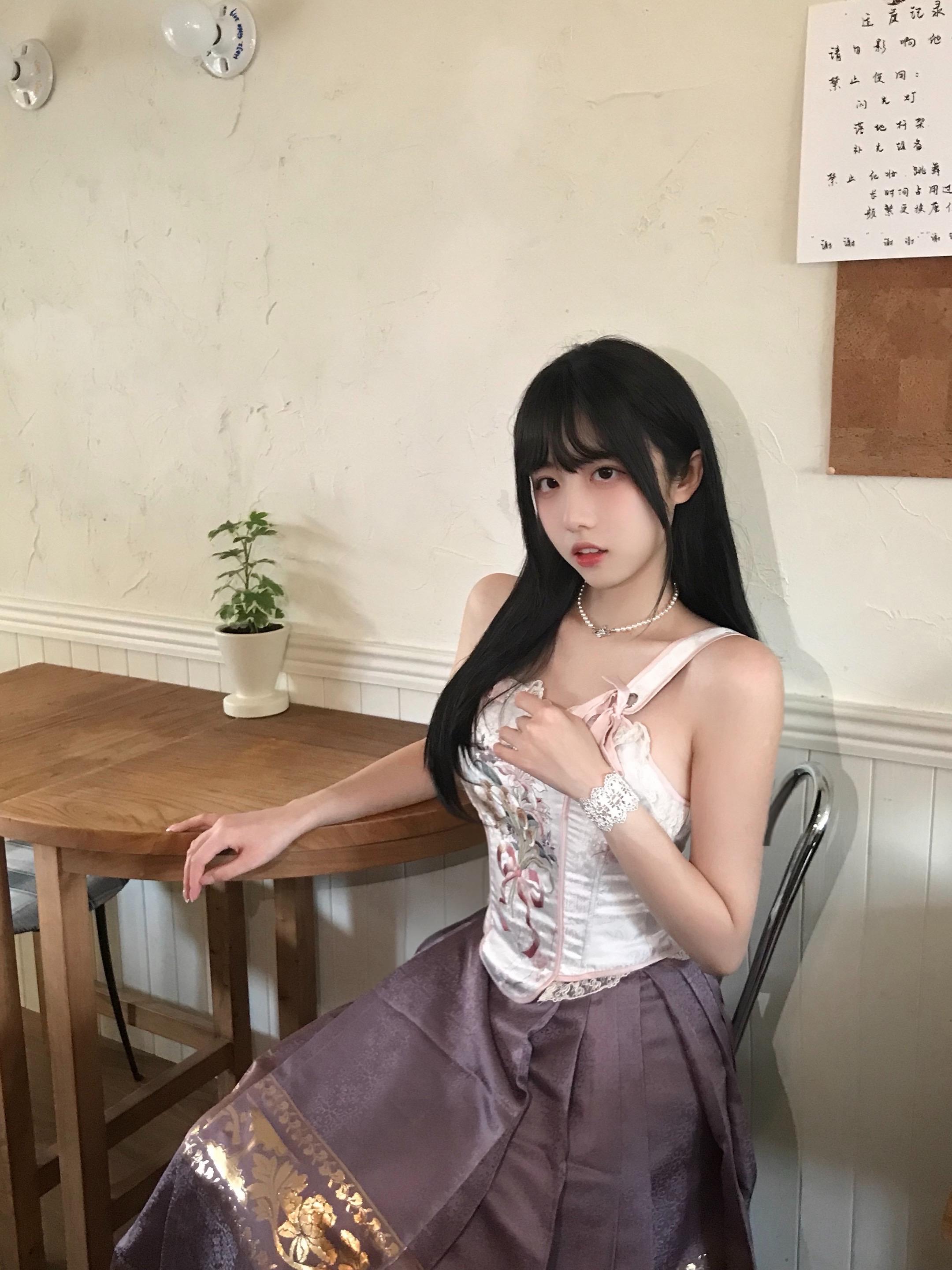 更适合中国宝宝的洋娃娃穿搭。