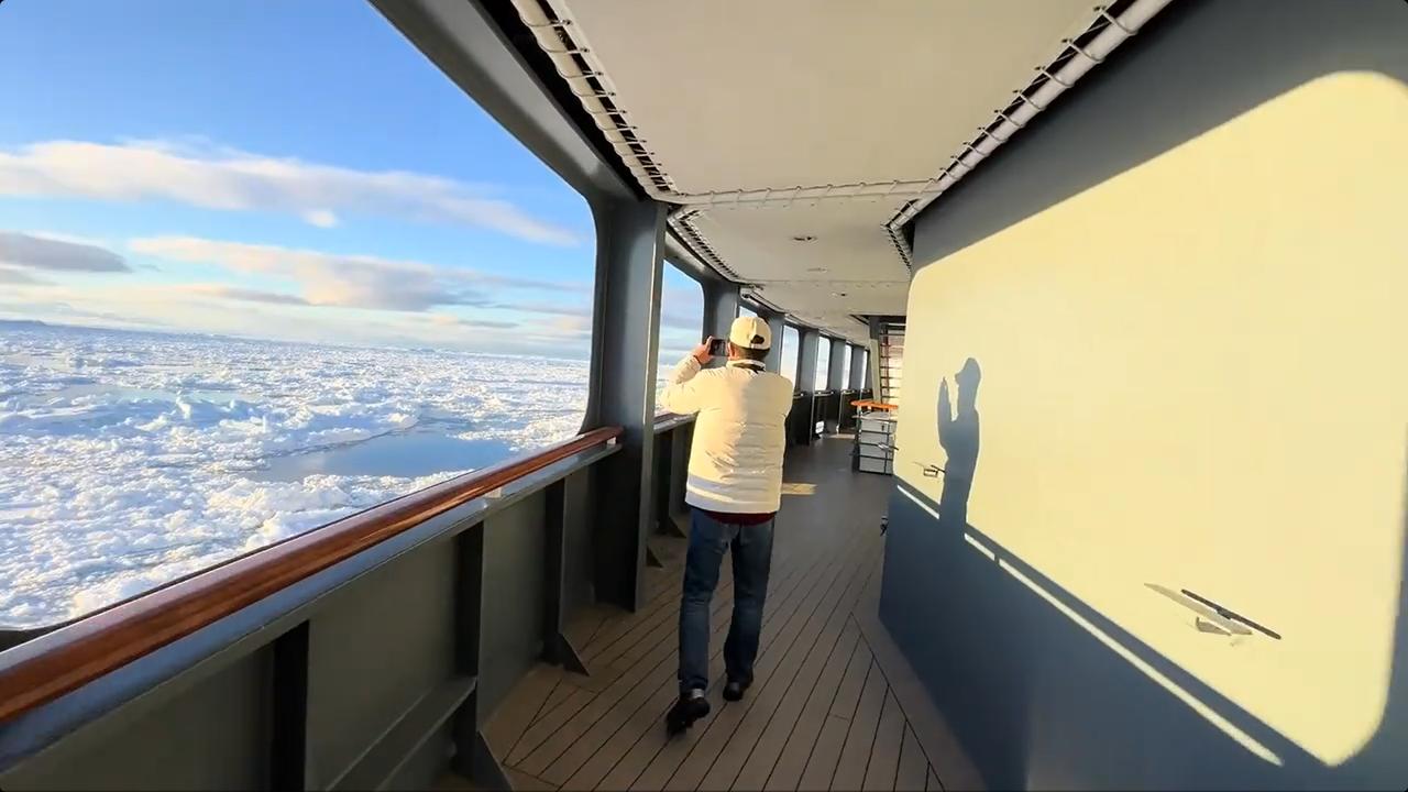 俞敏洪辟谣邮轮游148万！

俞敏洪发文回应近期质疑：允许员工吐槽是新东方的传统