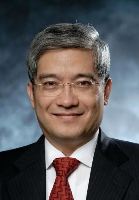 经济学家郎咸平说，女儿找对象，准女婿老老实实的，好不好？大家都觉得老实人会过日子