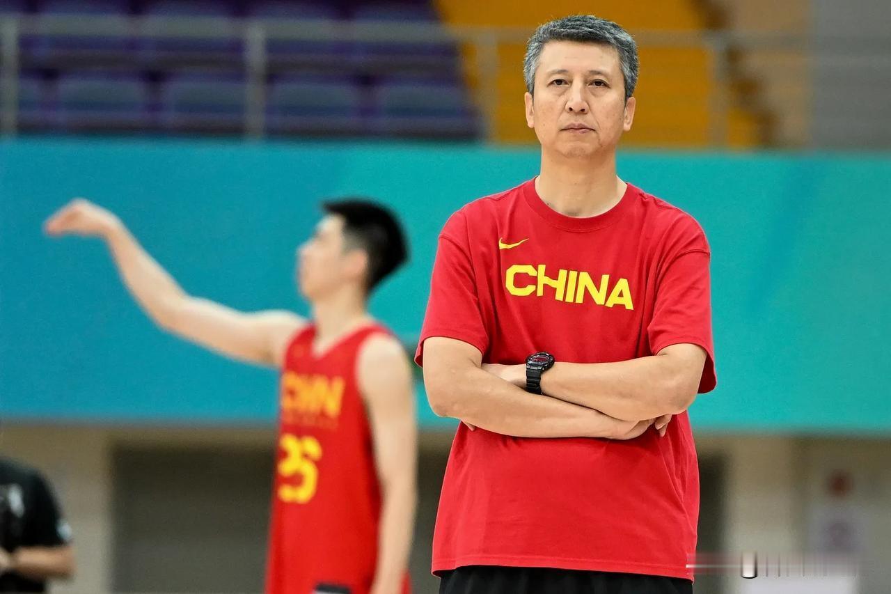 中国男篮在亚洲杯热身赛中连续两天击败委内瑞拉男篮，终止了对对手的五连败。比赛过程