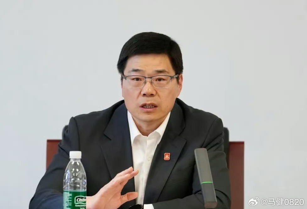 通常球场上，只要球员上场给出拼搏的态度，只要努力拿出拼命的精神，只要发挥出平时全