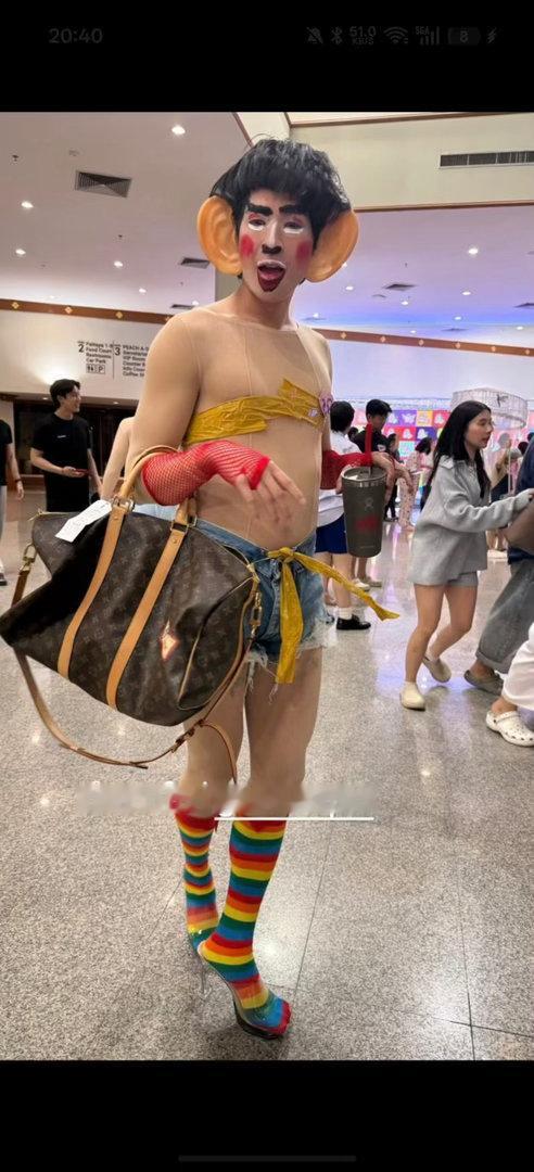 谁来救救我肚子？ 