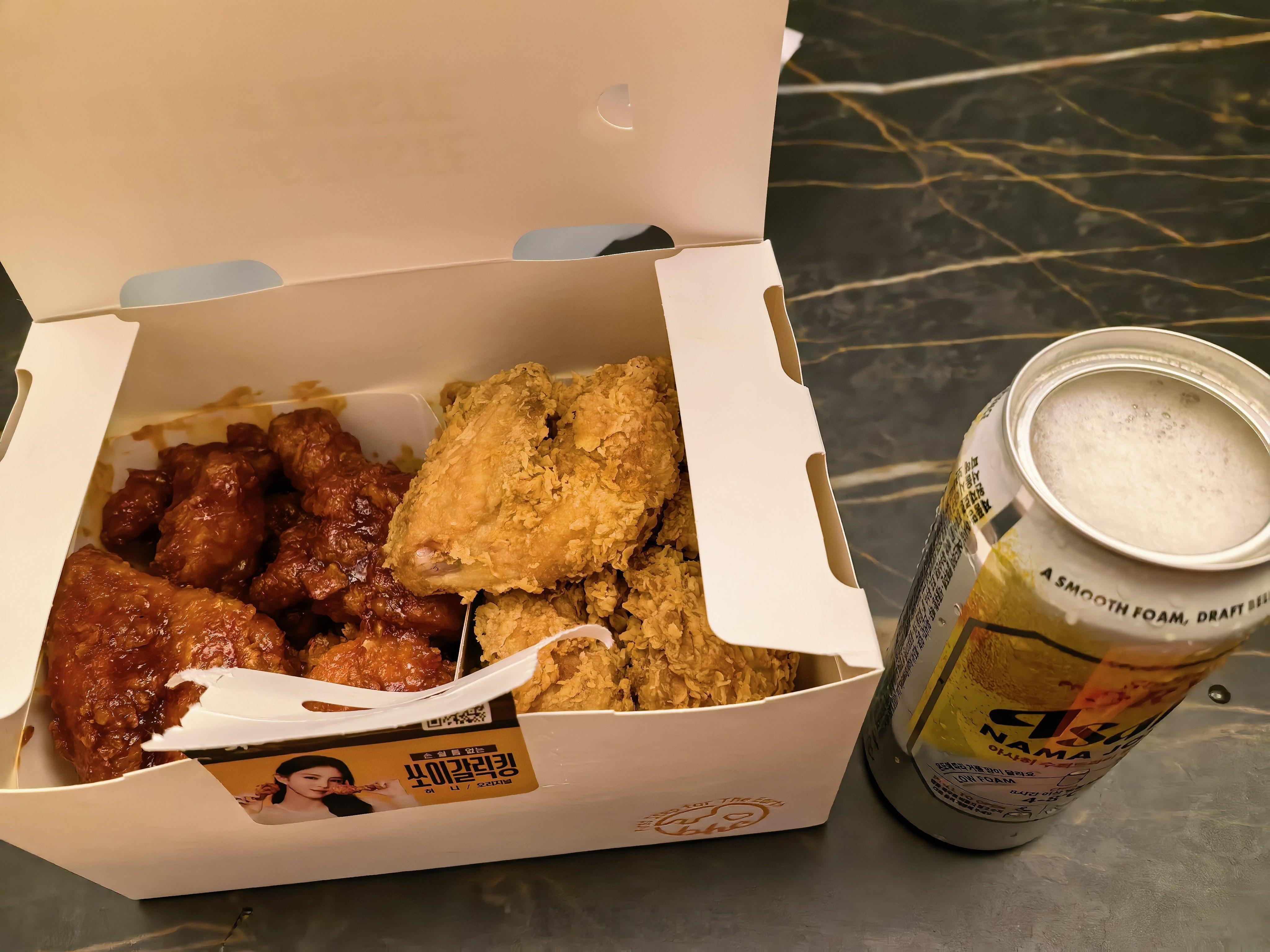 对不起了各位，此时此刻我要享用8+1和炸鸡了