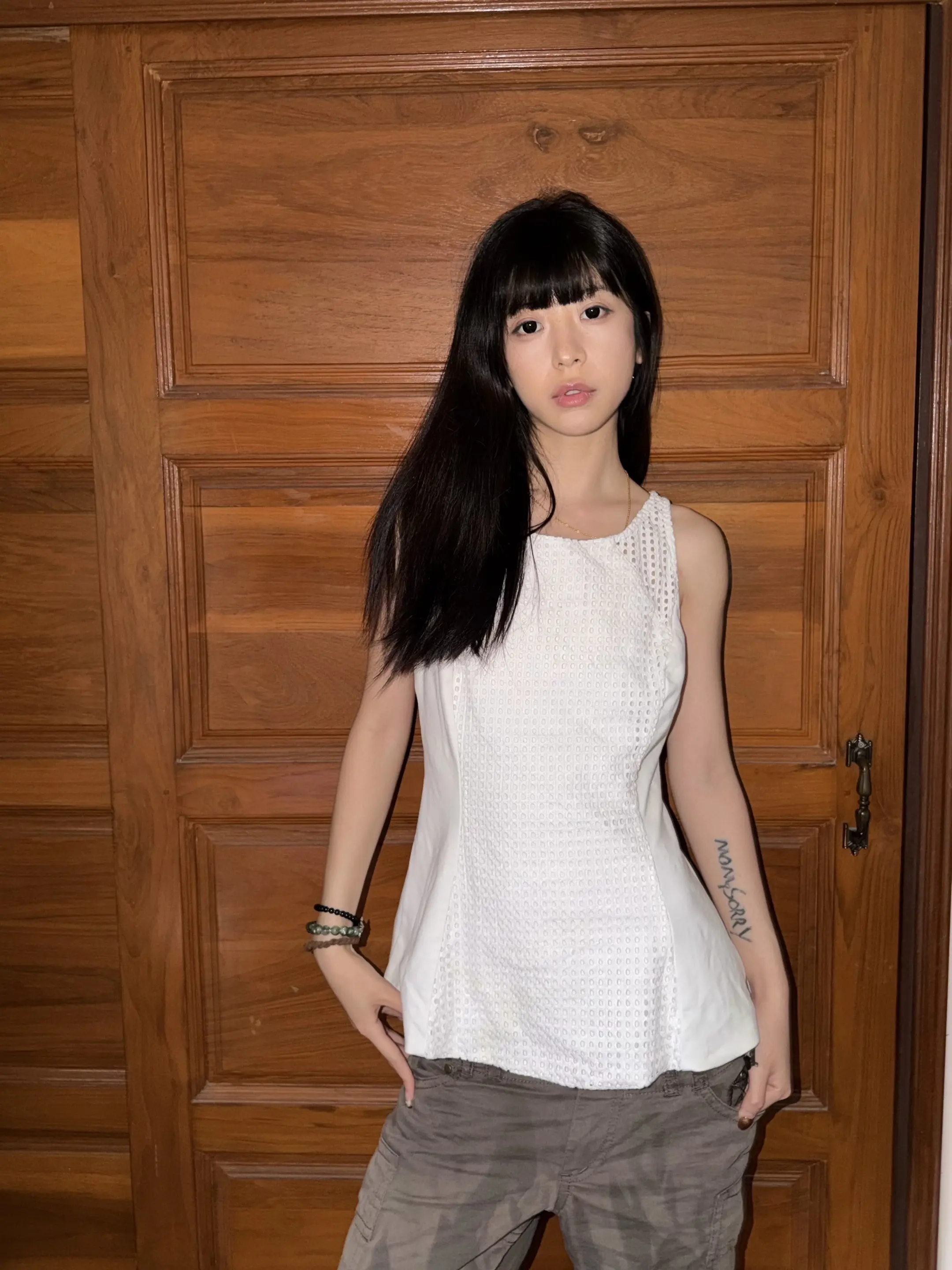 男粉宝：主播淡妆比浓妆好看 我：你懂个🔨 女粉宝：主播淡妆比浓妆好看...