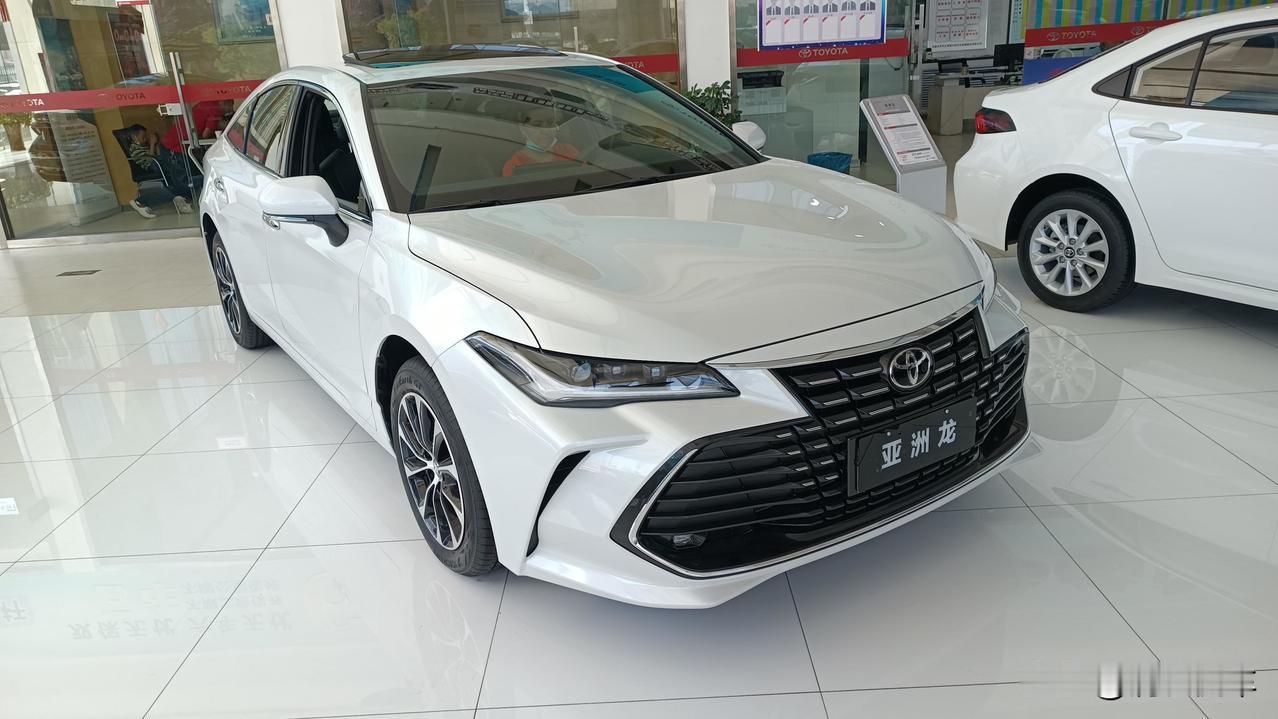 万万想不到！就连丰田这种“浓眉大眼的家伙”，价格终究也是扛不住了！看了一位丰田亚