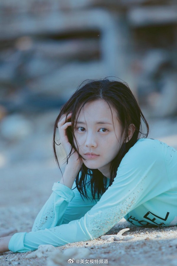 李一桐素颜少女 