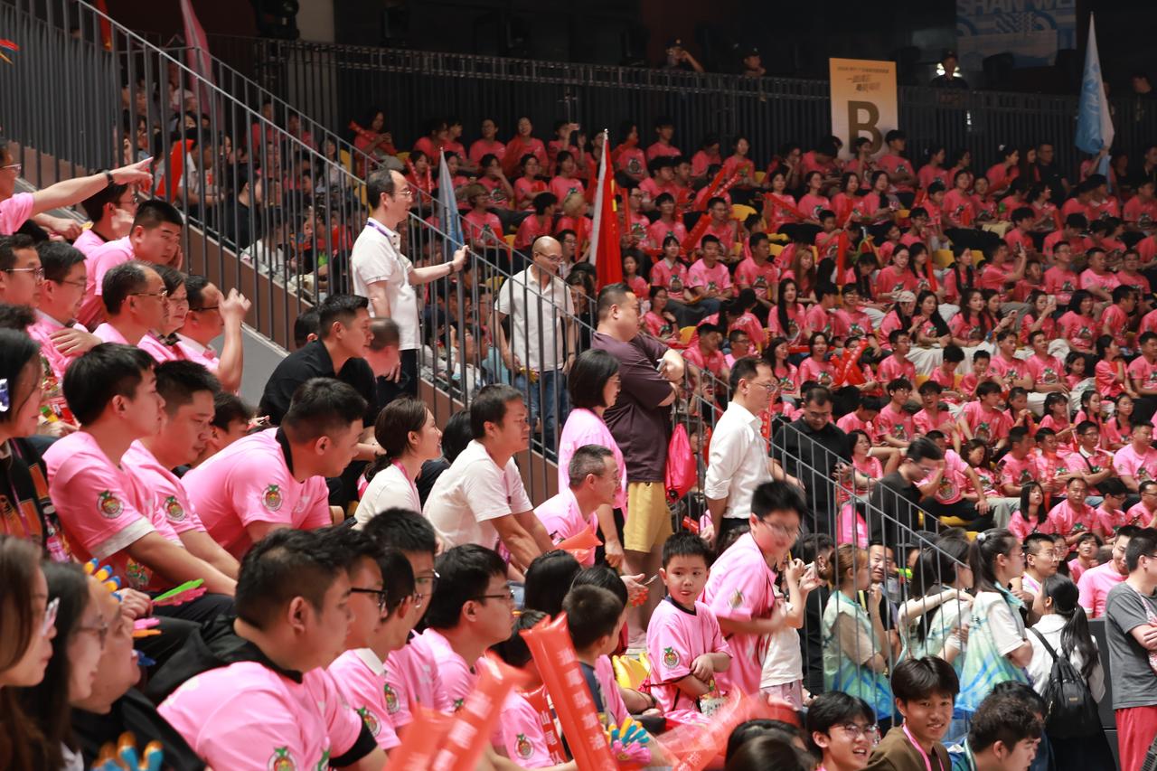 好海水养出敢闯劲，汕尾主场，骁勇“汕”战！以蓝海为底色，以热血为锋芒，粤BA在汕