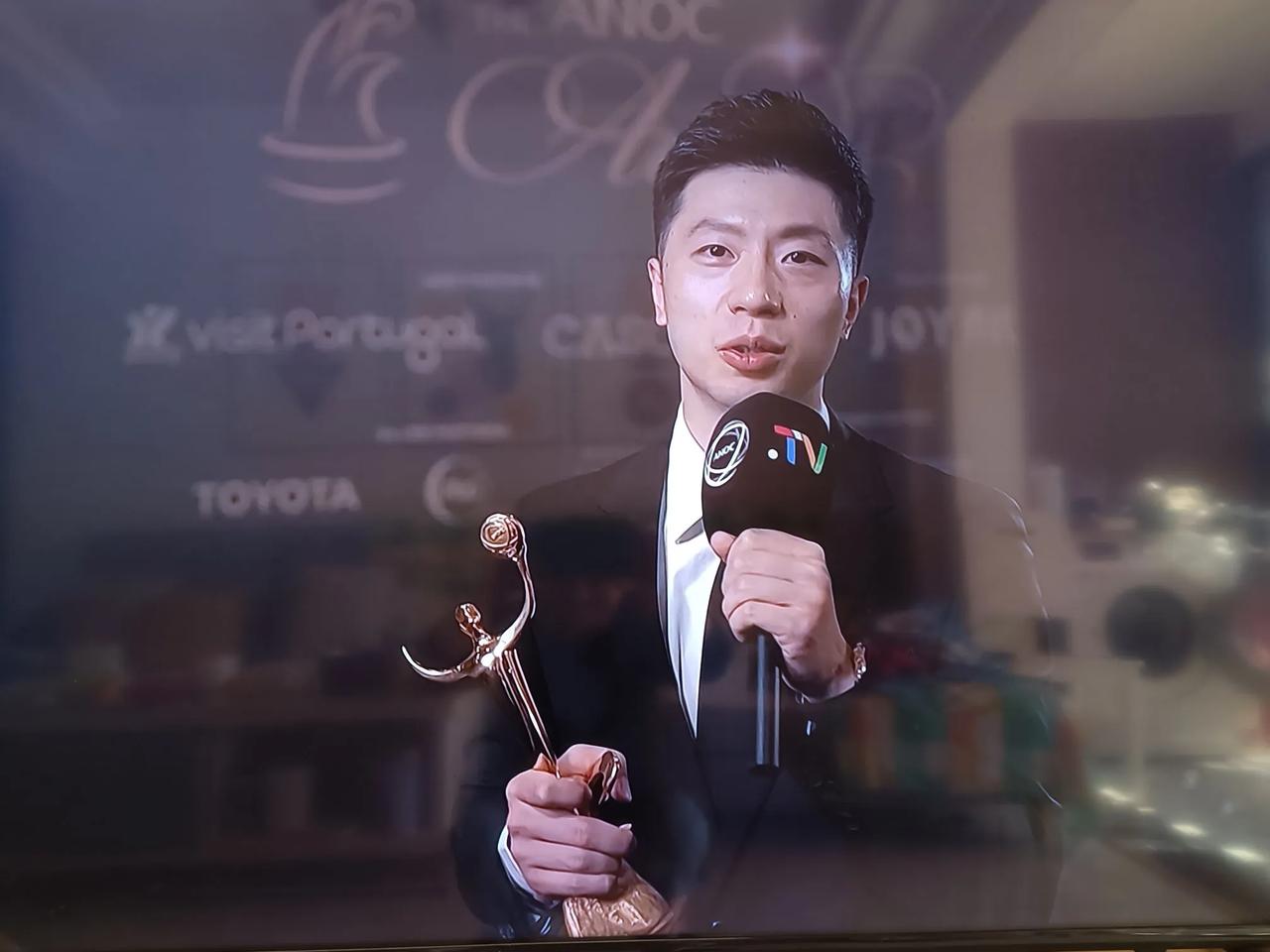 国乒已经青黄不接了！老将不退，小将就没有机会上场得到锻炼。退一步来说，即使小将上