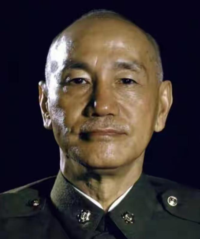 西安事变落幕，蒋介石回南京，立刻命戴笠查办钱大钧、曾扩情、晏道刚。钱大钧因事变当