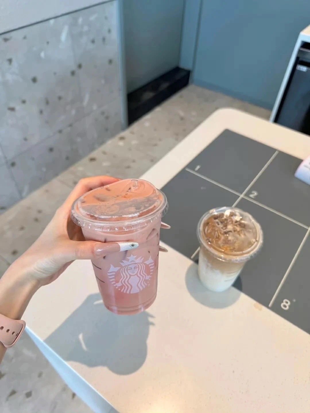 𝐋𝐢𝐟𝐞🧋TB 的嘴  1GB的胃  1MB的钱包 ​​​