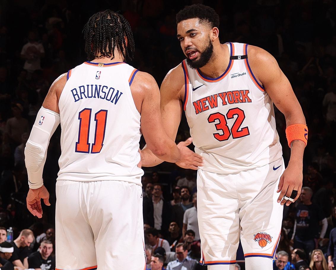 谁是NBA最愚蠢的球队？？？

那就非尼克斯不属了！！！

1、锡伯杜把现在这支