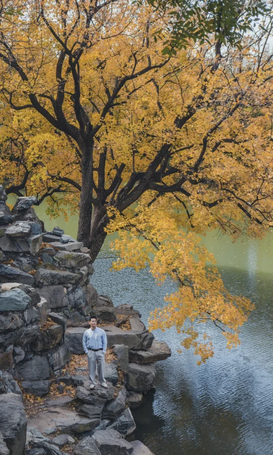 我以为看尽了秋色，直到我路过了北京的秋天