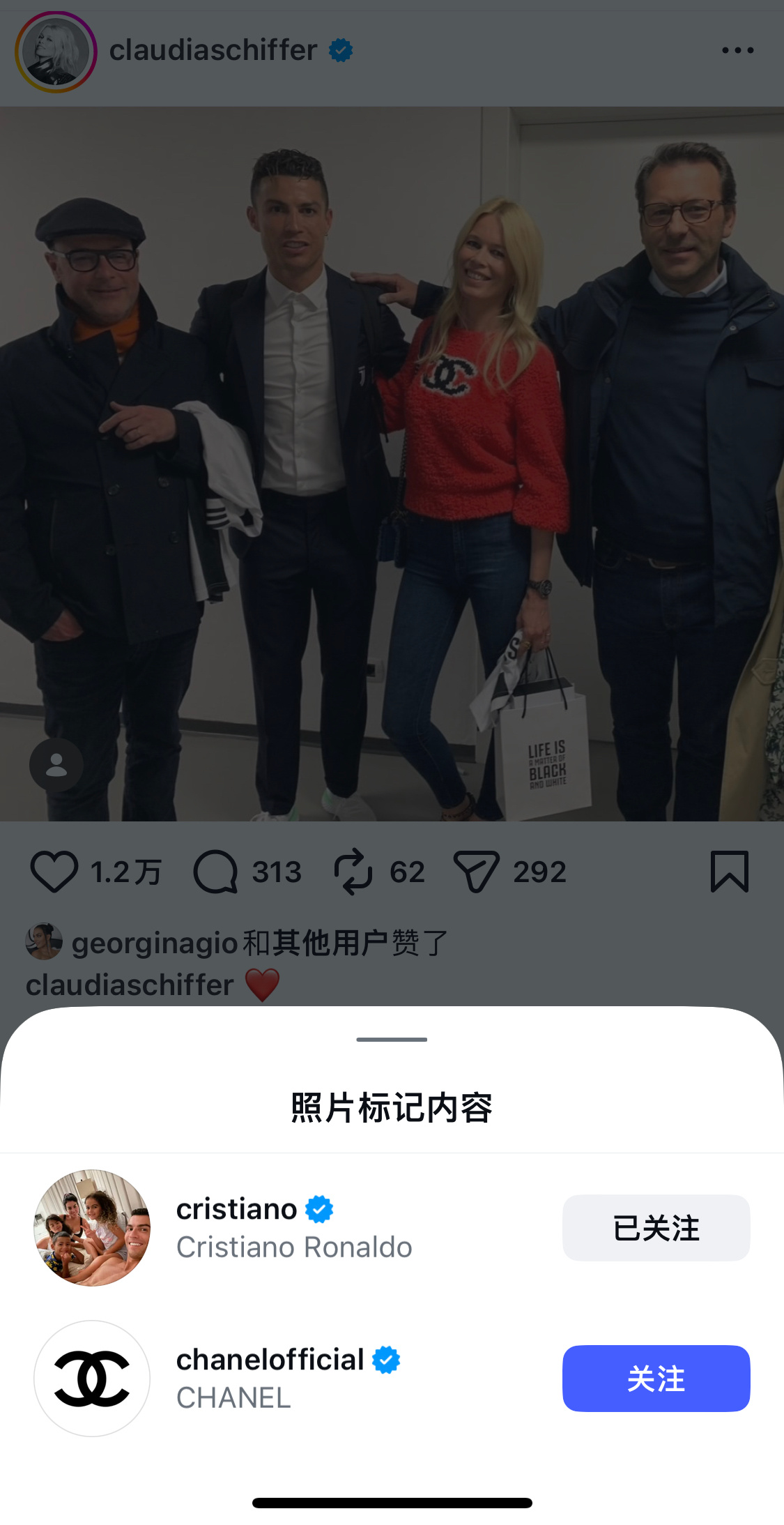 尤文时期的照片现在才发(这张好像是没见过吧) 
