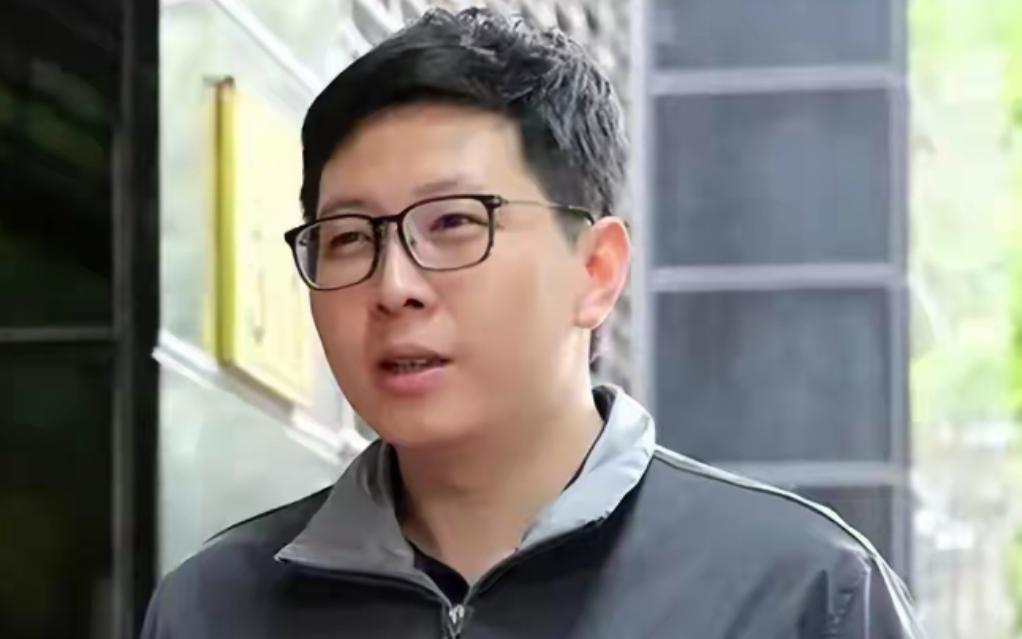 美军空袭委内瑞拉并带走其领导人的事件震惊全球，台湾地区少数政治人物却迅速借此炒作