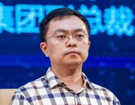 蔡磊，太刚了！
 
4月2日，渐冻症抗争者蔡磊，突然在社交平台郑重发文，字里行间