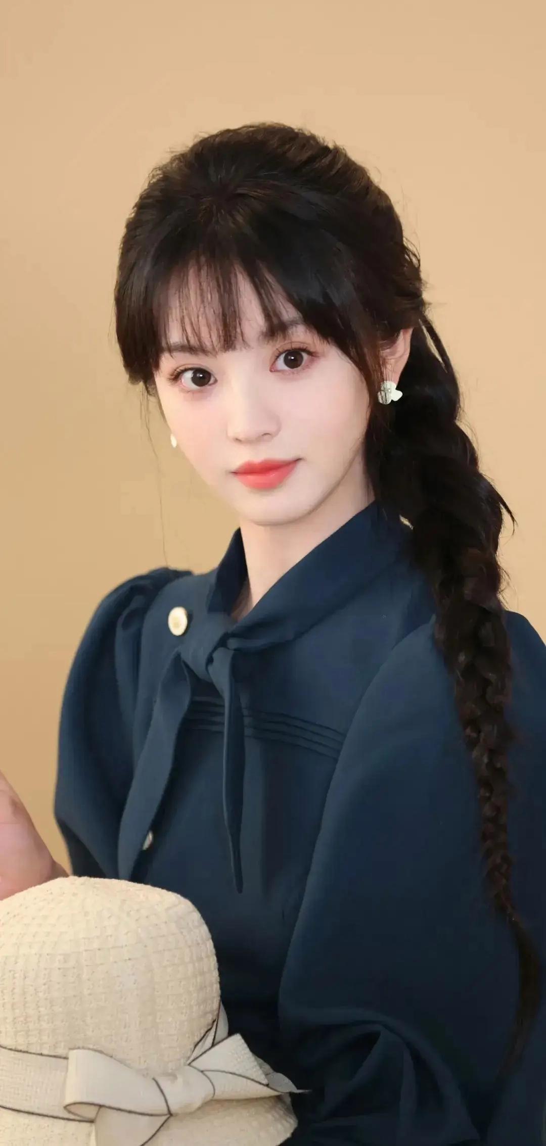 田曦薇是真漂亮 