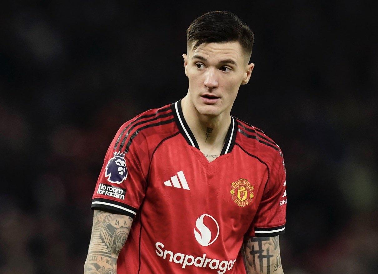 谢什科，到底是阿莫林要的，还是管理层买的？
阿莫林已经连续2场发布会炮轰自己的进