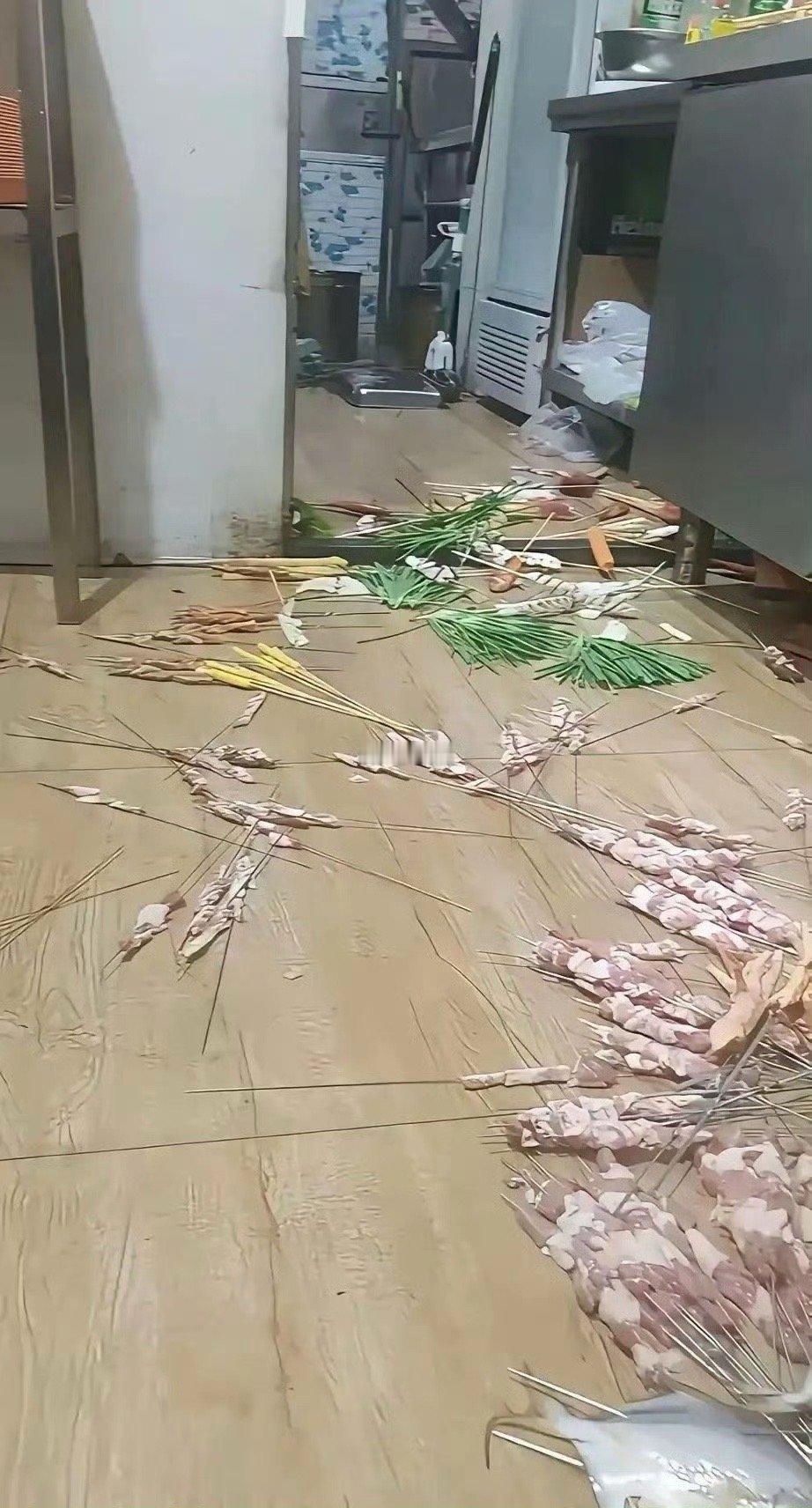 兄弟烧烤店开业3天就散伙！合伙生意死于一个迟到30分钟？ ​​​