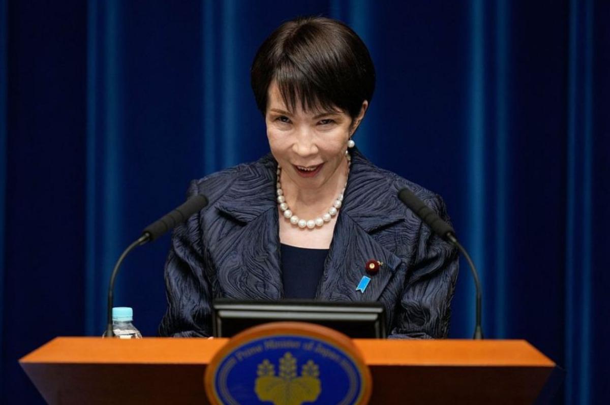 日本撕碎和平伪装，高市等不到特朗普了，中美在北京相谈甚欢。日本费尽心机想请特朗普