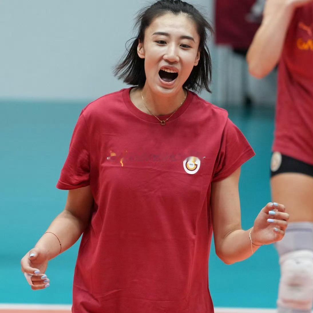 王媛媛继续首发加拉塔萨雷vs泽仁体育国际排坛动态