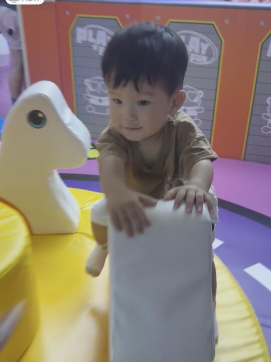 带着宝宝去玩了！！！