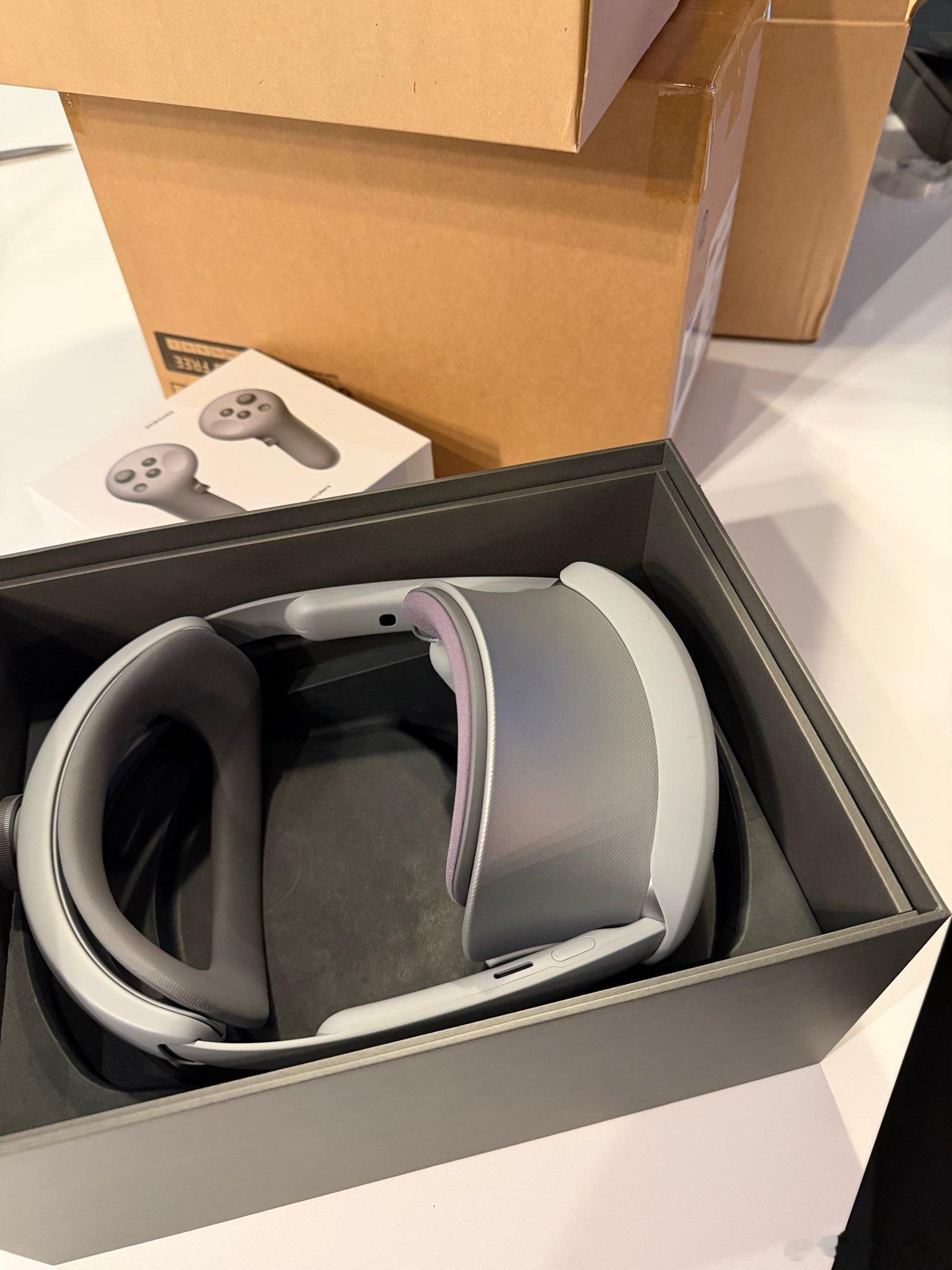 Galaxy XR，搞出手柄这事已经输给Apple了 ​​​