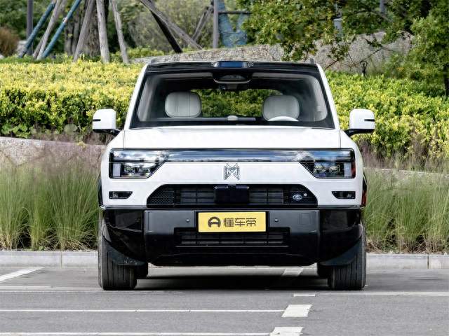 猛士X700新车体验：华为乾崑生态加持，打造城市家用越野车