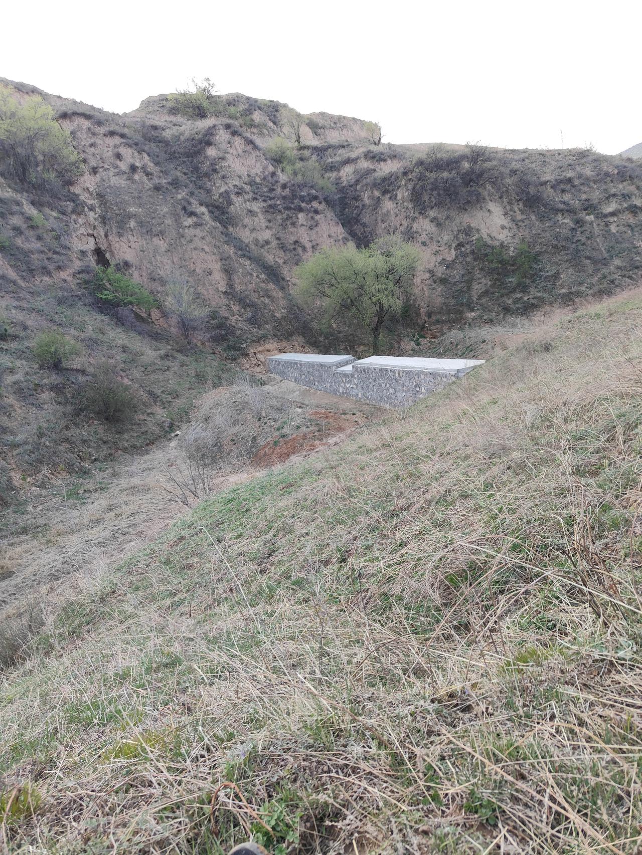 这样的老师太值得点赞👍湛江廉江市城南街道中心学校的教师钟石清，太值得点赞了！4