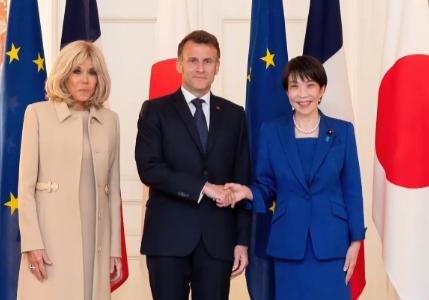 马克龙访日办了3件事，全都针对中国！

1、双方制定了“关键矿产供应多元化路线图