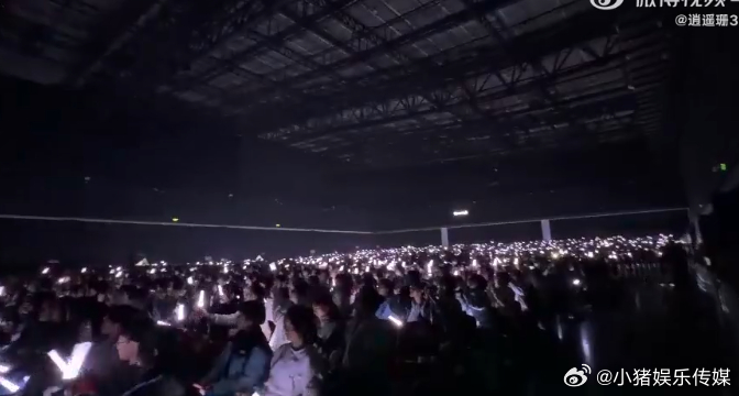 袁一琦回芒果后的人气 袁一琦生日演唱会现场太震撼啦！万人场满满当当，粉丝的尖叫欢