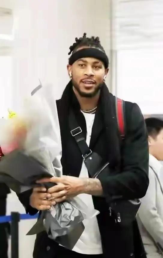 辽宁队主场86-72大胜吉林队，四名外援表现对比，谁的贡献更大一些1、威尔斯【比