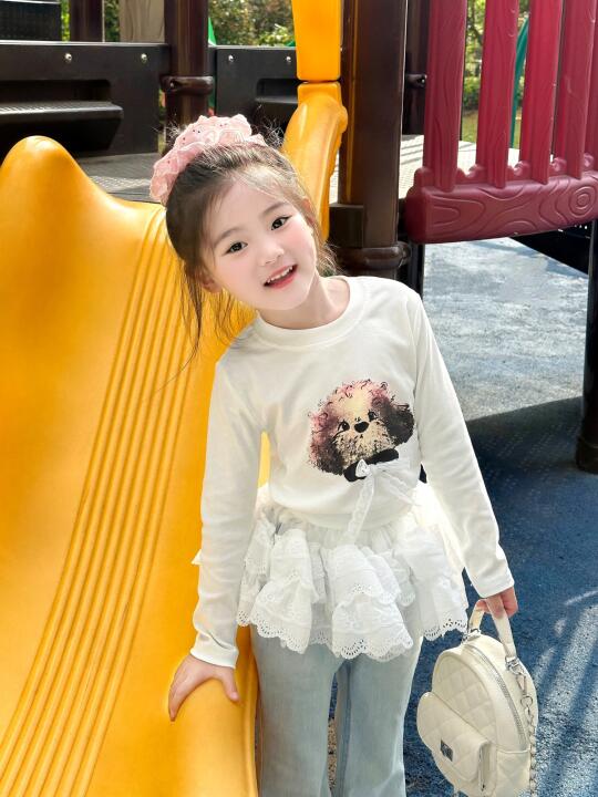 女孩子也太可爱了吧～