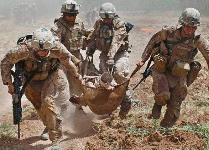 有一种预感，那名被营救回去的美军飞行员，并非受伤送去治疗，而是已经死了。

这事