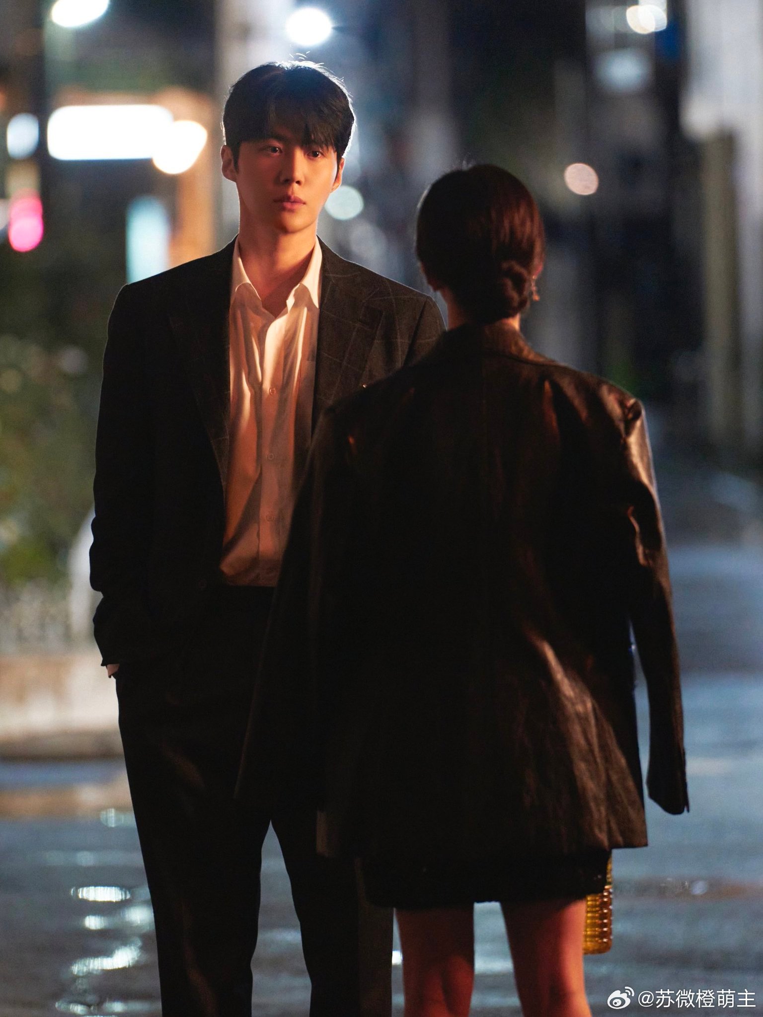 OMG！！！！！！！！！！！啊啊啊啊啊啊啊啊啊啊啊啊啊这个朱浩镇站在那也太挺拔了