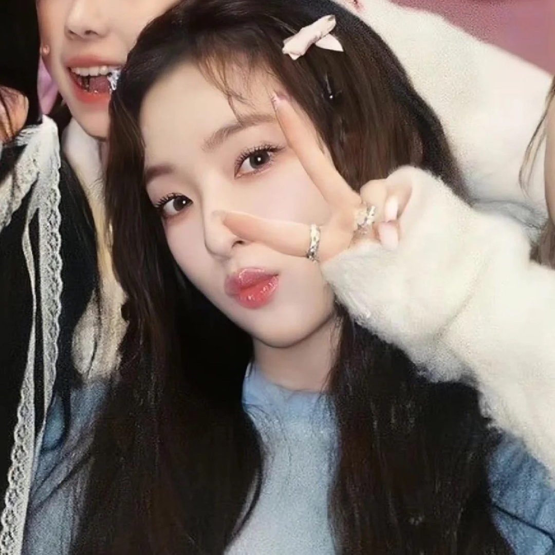 姐子😘 