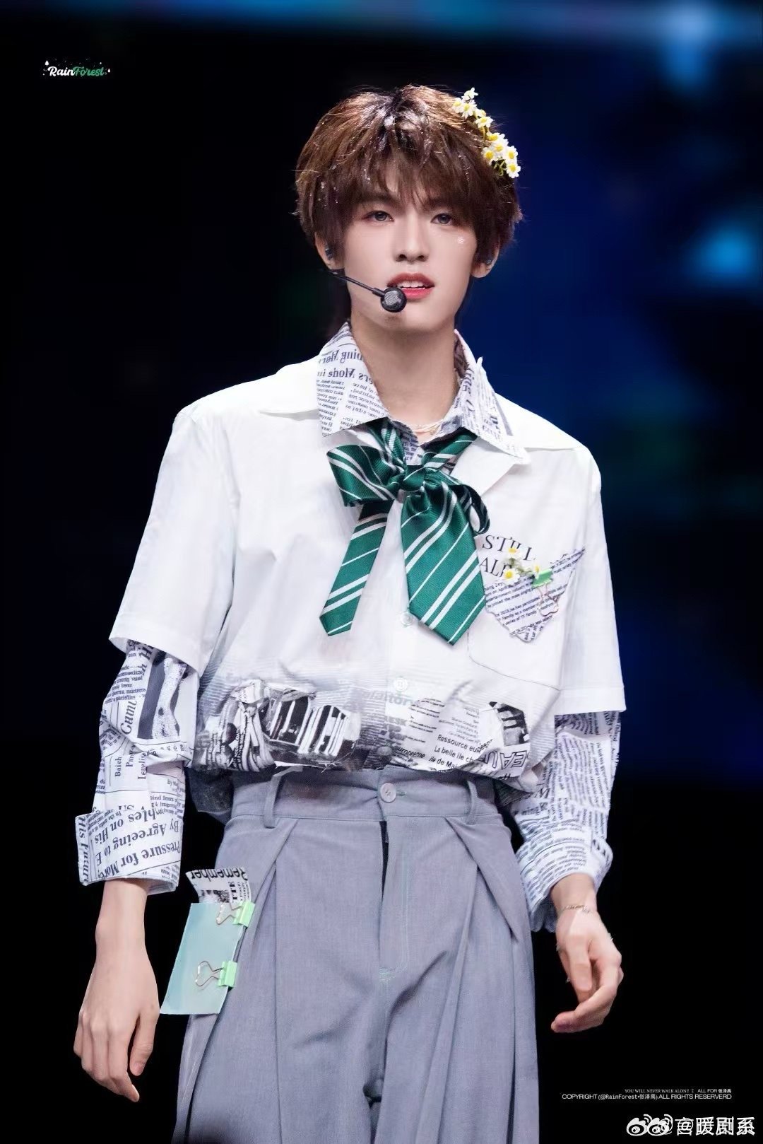 张泽禹首专秒切第一 恭喜张泽禹拿下首专秒切第一！这速度这热度，妥妥的人气王，期待