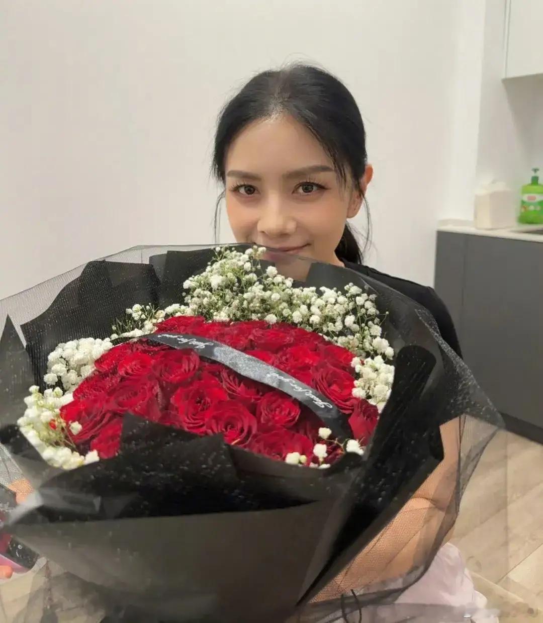 沙溢啊，说到他最成功的事儿，可不是演了《武林外传》里的白展堂，也不是中年参加综艺