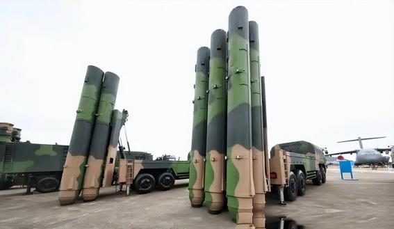 美国战略专家曾表示：如果美国真的插手了中方的台湾问题，那么中国的军队很有可能在3