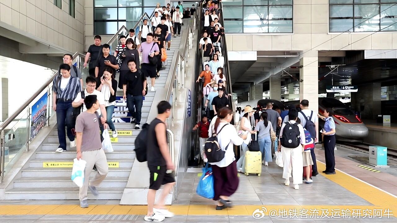 中国铁路 【济南铁路局济南铁路 】2026年暑运期间（7.1-8.31），国铁济