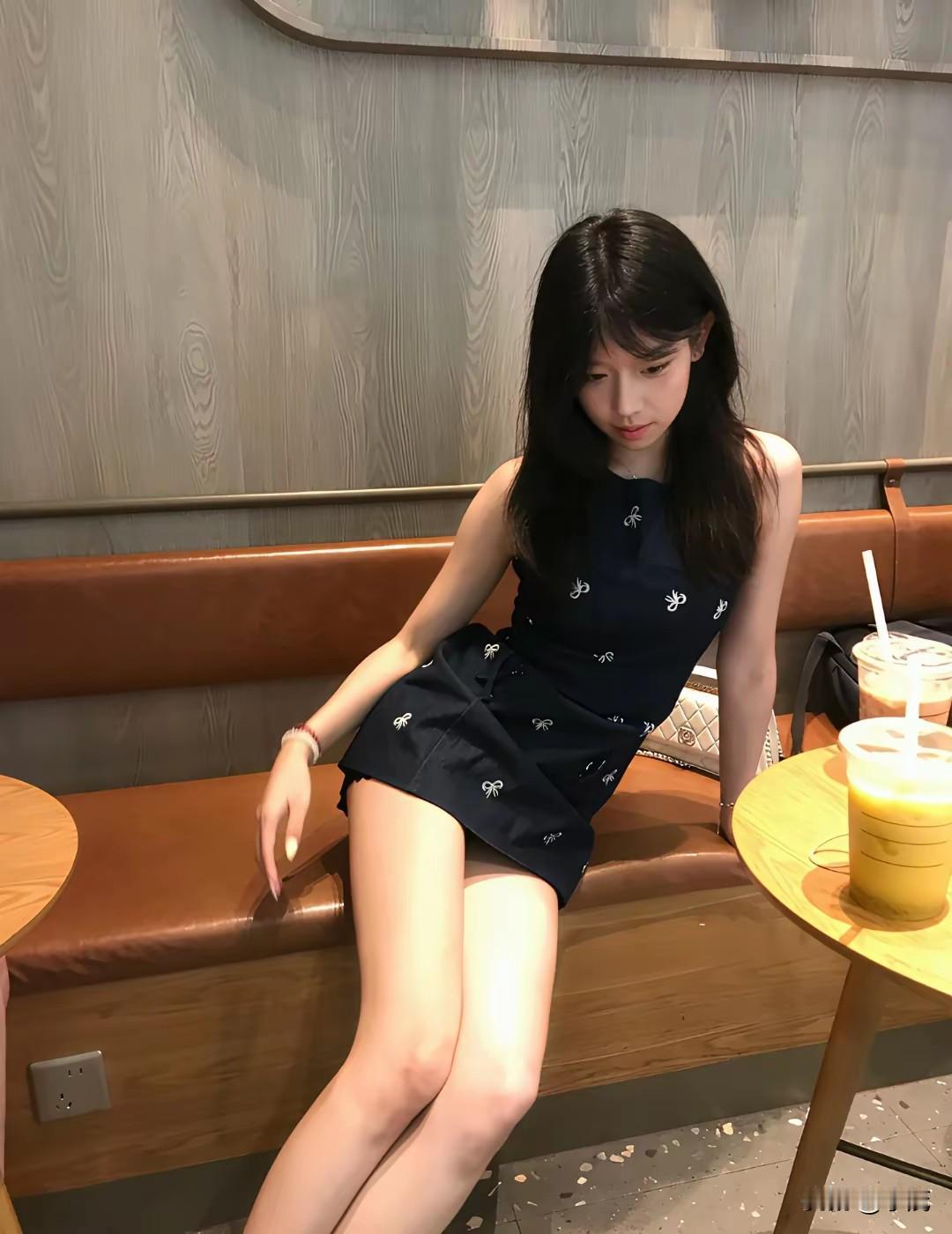 看似温和的女生，内心只会被一类男生牢牢吸引。女生的隐藏爱意 女性吸引力特质 温婉